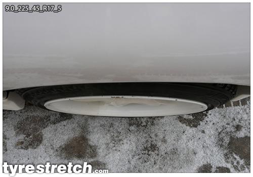 An example of tyre stretch: 225/45 R17 on 9.0J – BRIDGESTONE