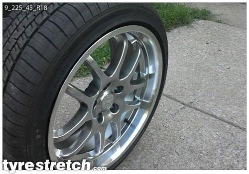 225/45 R18 on 9.0J