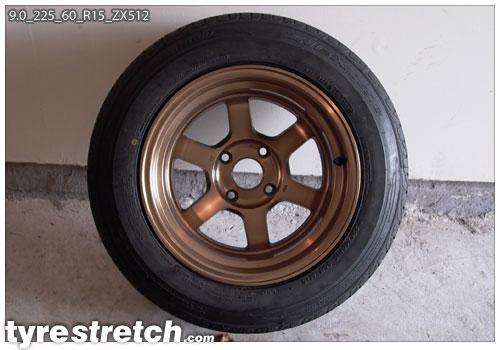 An example of tyre stretch: 225/60 R15 on 9.0J – FALKEN