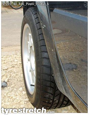 An example of tyre stretch: 235/40 R16 on 9.0J – PIRELLI