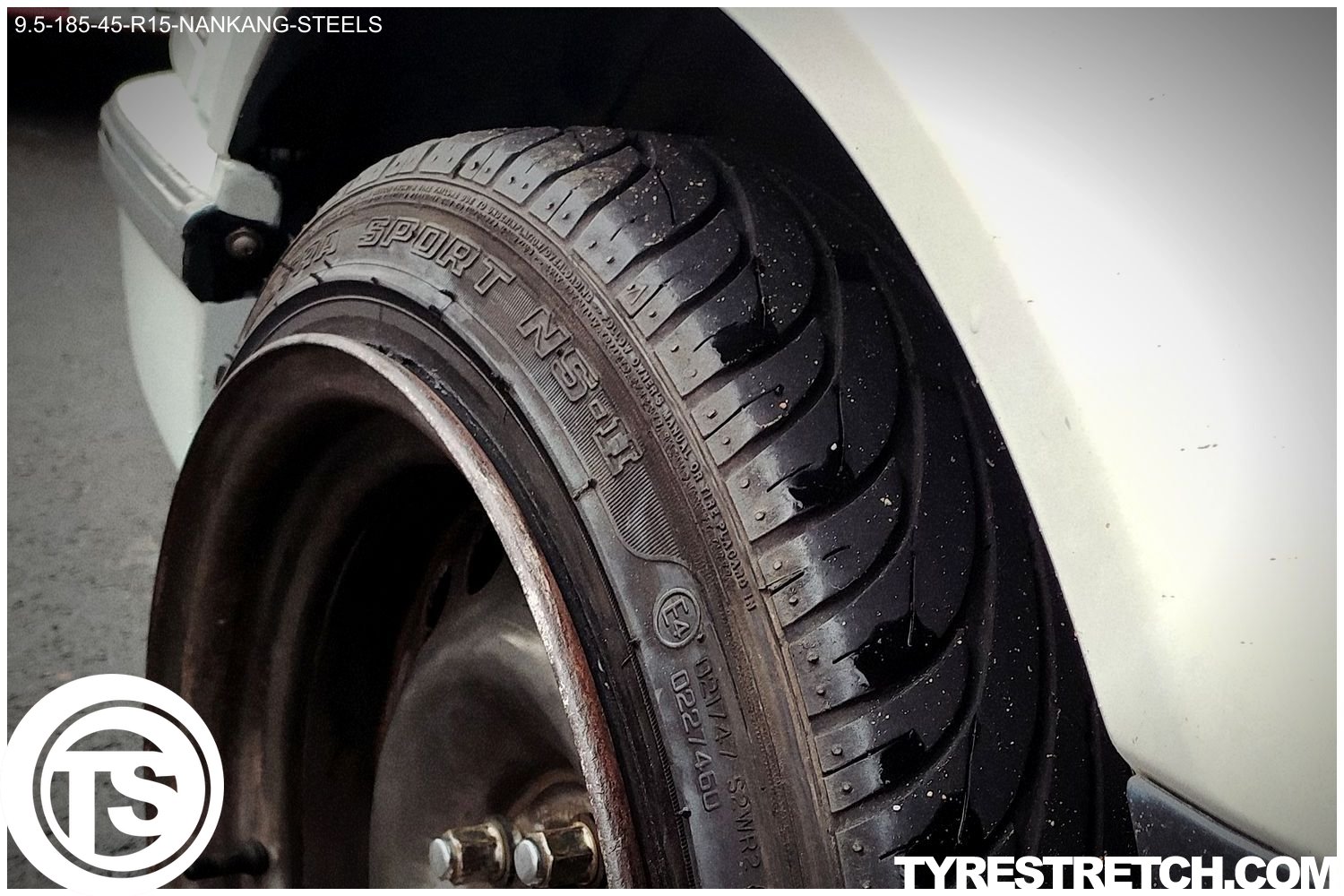 An example of tyre stretch: 185/45 R15 on 9.5J – NANKANG (STEELS)