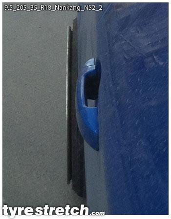 An example of tyre stretch: 205/35 R18 on 9.5J – NANKANG