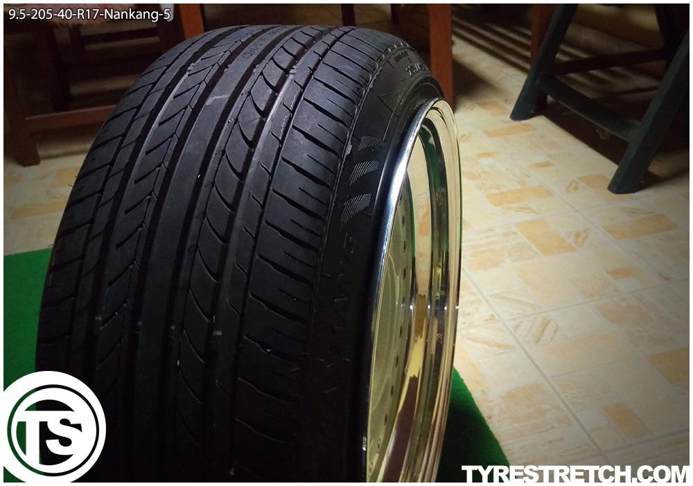 An example of tyre stretch: 205/40 R17 on 9.5J – NANKANG