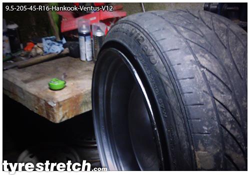 An example of tyre stretch: 205/45 R16 on 9.5J – HANKOOK