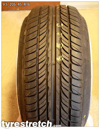 An example of tyre stretch: 205/45 R16 on 9.5J