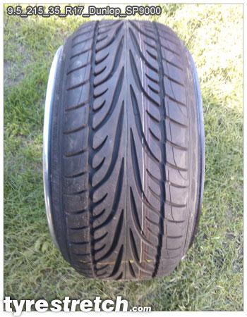 An example of tyre stretch: 215/35 R17 on 9.5J – DUNLOP