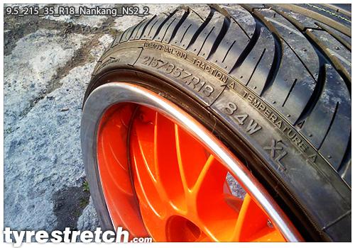 An example of tyre stretch: 215/35 R18 on 9.5J – NANKANG