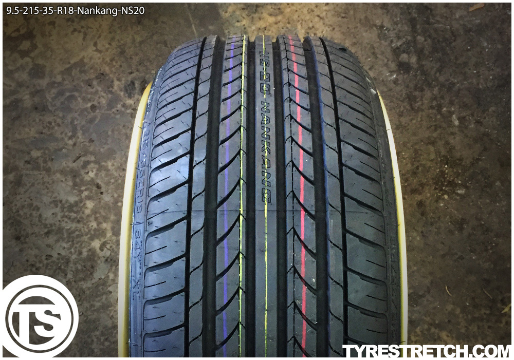 An example of tyre stretch: 215/35 R18 on 9.5J – NANKANG