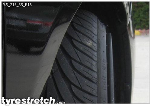 An example of tyre stretch: 215/35 R18 on 9.5J