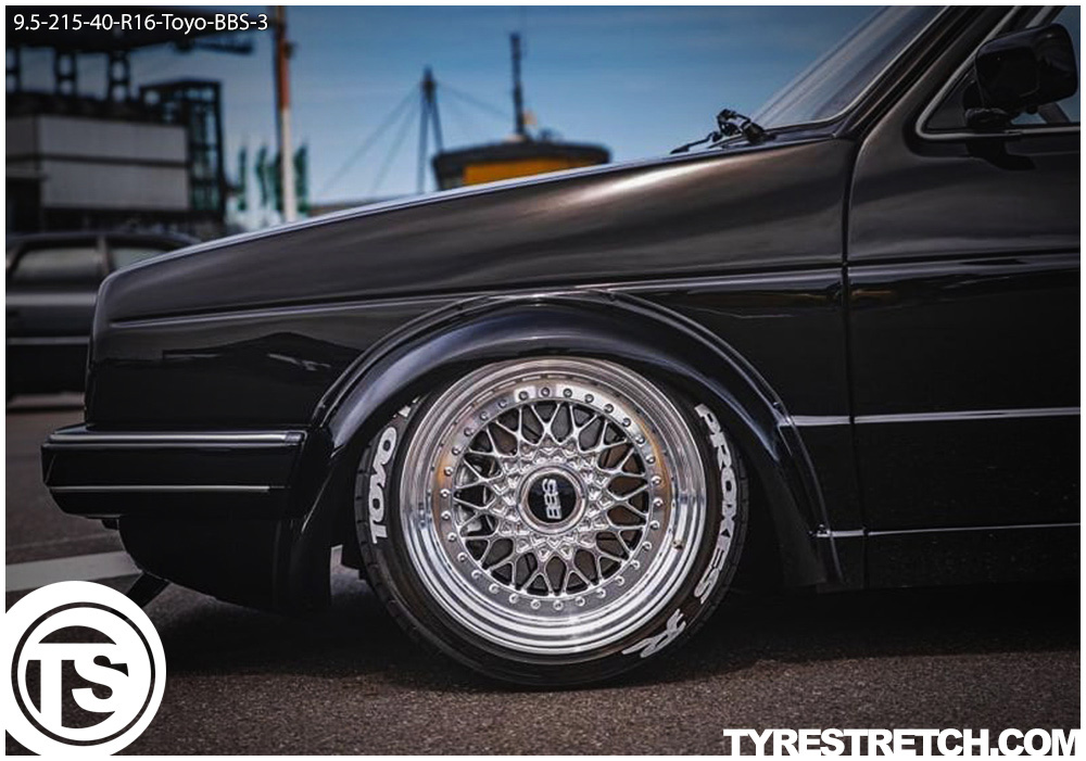 An example of tyre stretch: 215/40 R16 on 9.5J – TOYO (BBS)