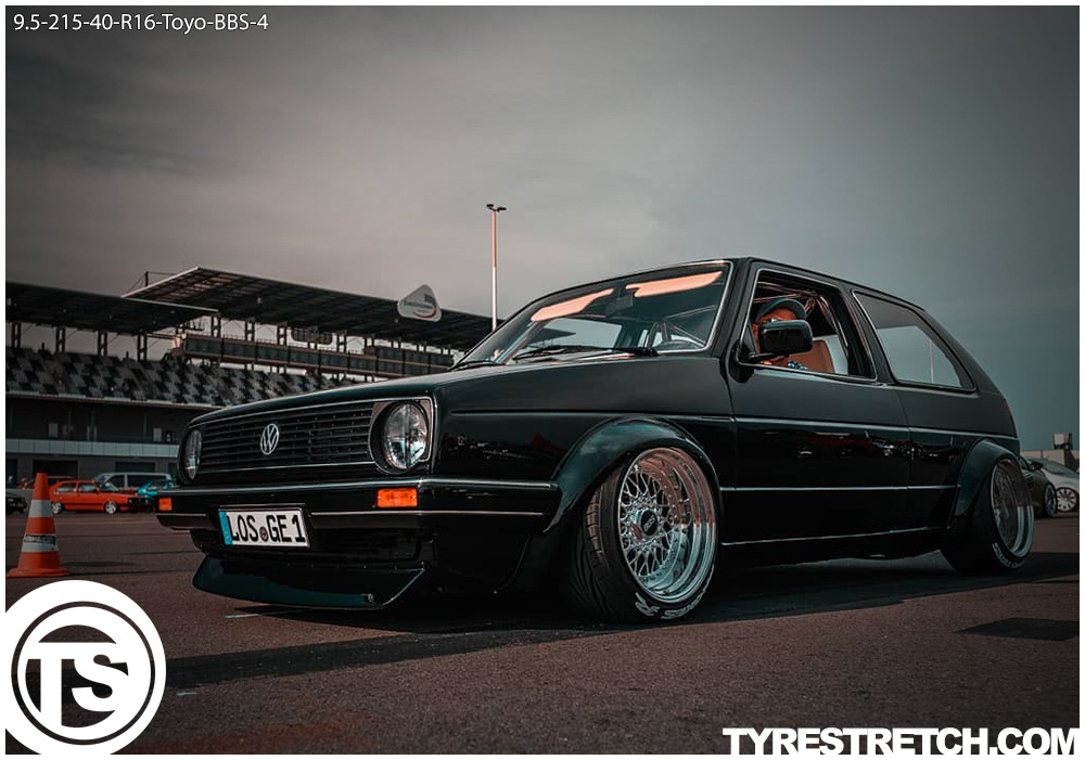 An example of tyre stretch: 215/40 R16 on 9.5J – TOYO (BBS)