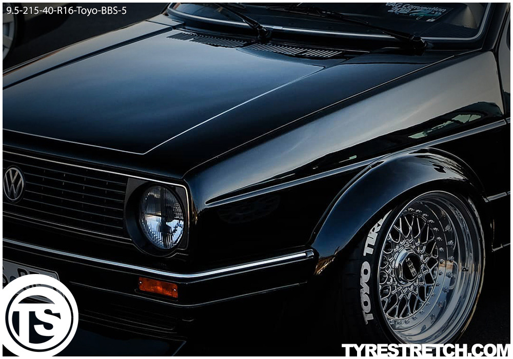 An example of tyre stretch: 215/40 R16 on 9.5J – TOYO (BBS)