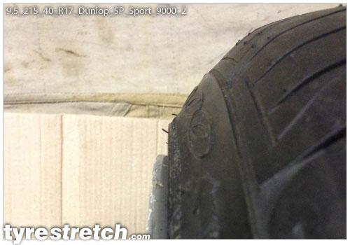 An example of tyre stretch: 215/40 R17 on 9.5J – DUNLOP