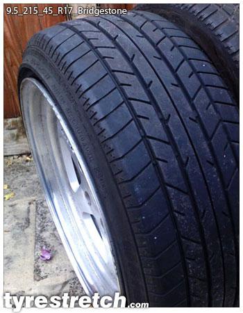 An example of tyre stretch: 215/45 R17 on 9.5J – BRIDGESTONE