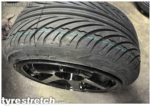 An example of tyre stretch: 215/45 R17 on 9.5J