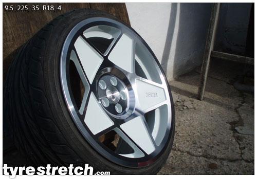 225/35 R18 on 9.5J