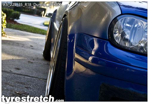 An example of tyre stretch: 225/35 R18 on 9.5J – DUNLOP