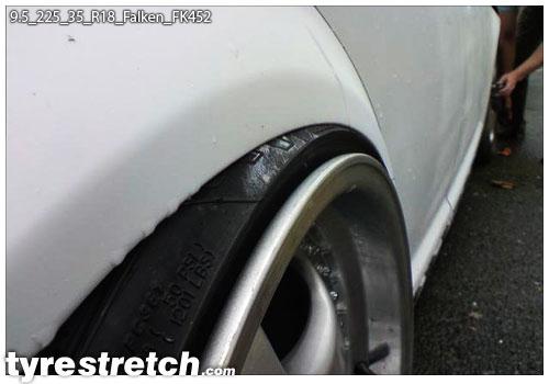 An example of tyre stretch: 225/35 R18 on 9.5J – FALKEN