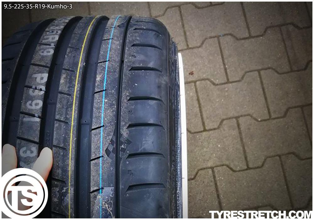 An example of tyre stretch: 225/35 R19 on 9.5J – KUMHO