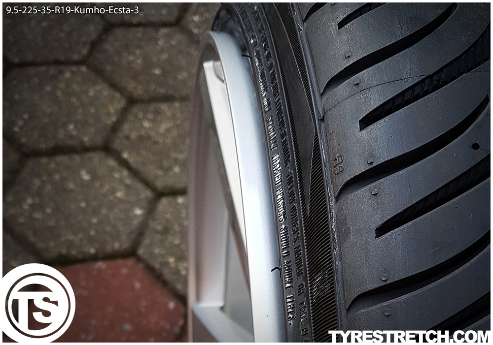 An example of tyre stretch: 225/35 R19 on 9.5J – KUMHO