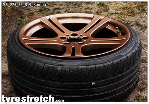 An example of tyre stretch: 225/35 R19 on 9.5J – KUMHO