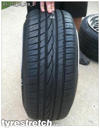 225/40 R18 on 9.5J