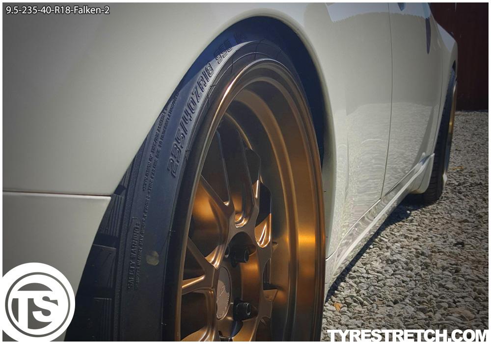 An example of tyre stretch: 235/40 R18 on 9.5J – FALKEN