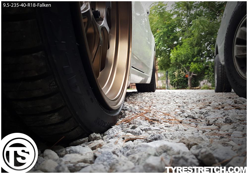 An example of tyre stretch: 235/40 R18 on 9.5J – FALKEN