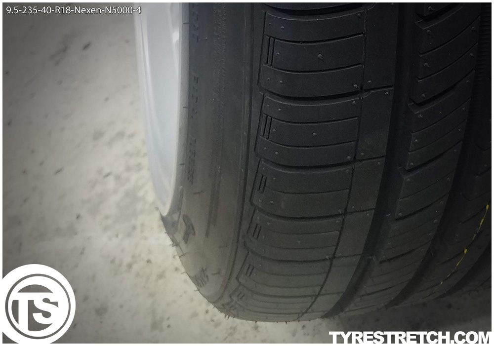 An example of tyre stretch: 235/40 R18 on 9.5J – NEXEN