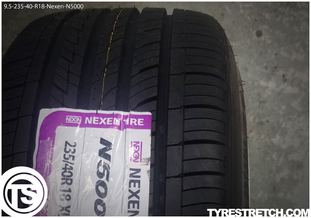 An example of tyre stretch: 235/40 R18 on 9.5J – NEXEN