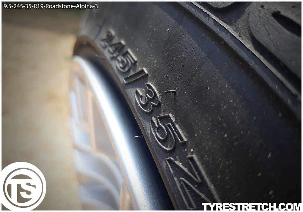 An example of tyre stretch: 245/35 R19 on 9.5J – ROADSTONE (ALPINA)