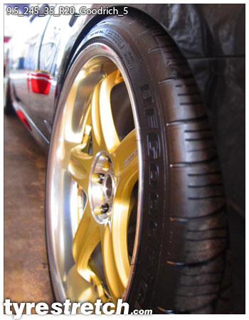 An example of tyre stretch: 245/35 R20 on 9.5J – GOODRICH