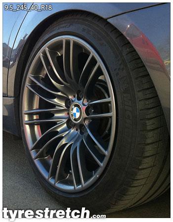 An example of tyre stretch: 245/40 R18 on 9.5J