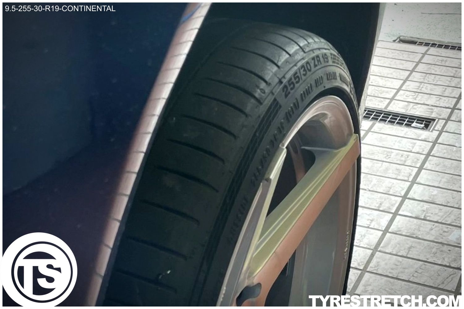 255/30 R19 on 9.5J – CONTINENTAL tyre