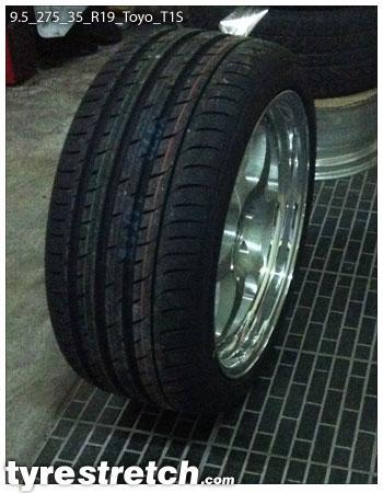 An example of tyre stretch: 275/35 R19 on 9.5J – TOYO