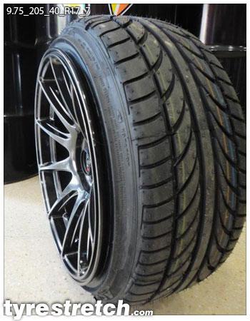 An example of tyre stretch: 205/40 R17 on 9.75J