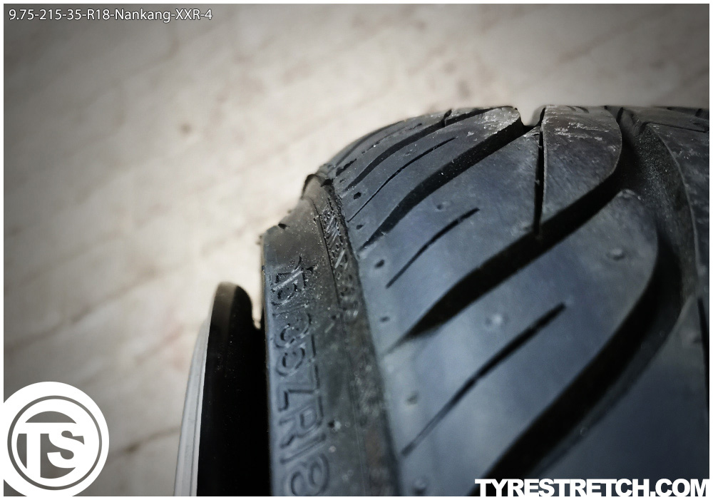 An example of tyre stretch: 215/35 R18 on 9.75J – NANKANG (XXR)