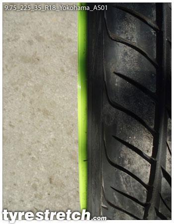 An example of tyre stretch: 225/35 R18 on 9.75J – YOKOHAMA