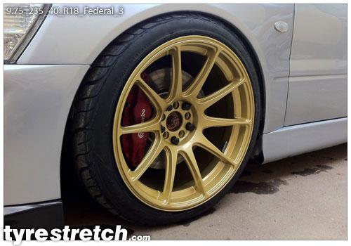 An example of tyre stretch: 235/40 R18 on 9.75J – FEDERAL