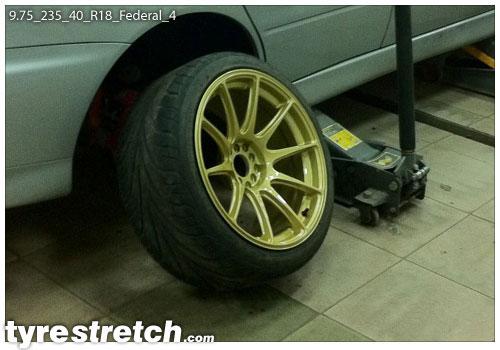 An example of tyre stretch: 235/40 R18 on 9.75J – FEDERAL