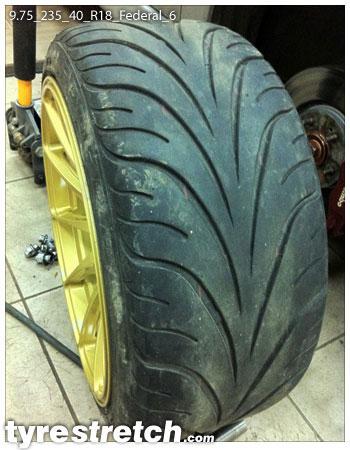 An example of tyre stretch: 235/40 R18 on 9.75J – FEDERAL